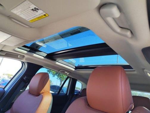 2025 Mazda CX-50 2.5 Turbo Premium Package