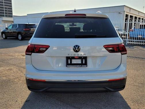 2023 Volkswagen Tiguan 2.0T S