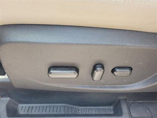 2017 Ford C-Max Hybrid SE