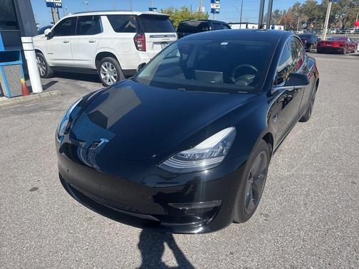 2019 Tesla Model 3 Mid Range
