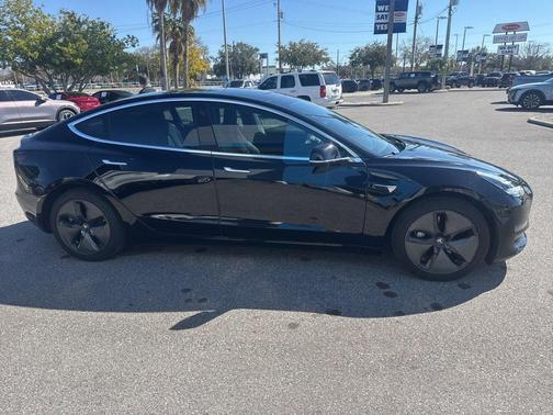 2019 Tesla Model 3 Mid Range