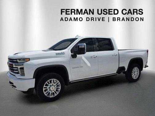 Summit White 2022 Chevrolet Silverado 2500 High Country