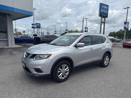 Brilliant Silver 2016 Nissan Rogue SV