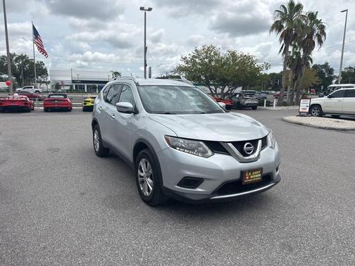 Brilliant Silver 2016 Nissan Rogue SV