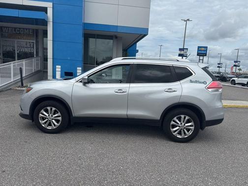Brilliant Silver 2016 Nissan Rogue SV