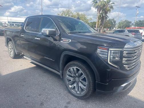 Onyx Black 2023 GMC Sierra 1500 Denali