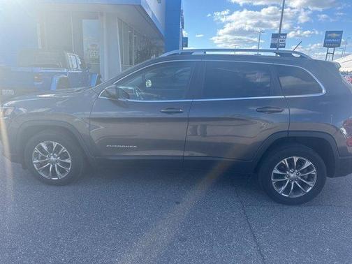 2019 Jeep Cherokee Latitude Plus