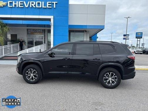 2025 GMC Acadia AT4