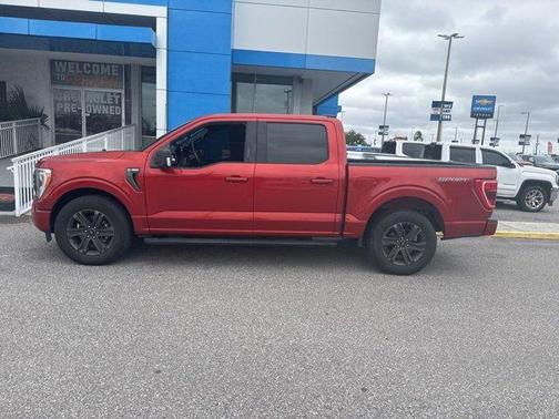 Red 2023 Ford F-150 XLT