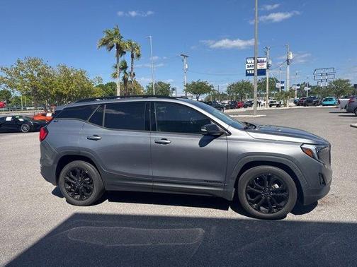 2020 GMC Terrain SLT