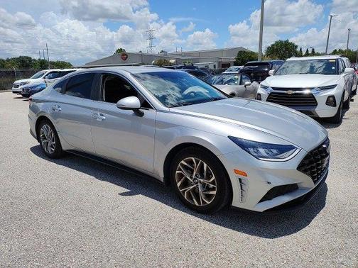 2020 Hyundai SONATA SEL