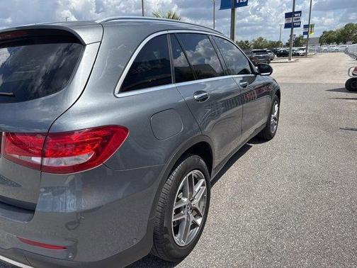 2019 Mercedes-Benz GLC 300 Base