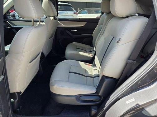 2024 Mazda CX-90 Preferred Plus