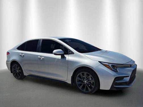 Classic Silver 2025 Toyota Corolla SE