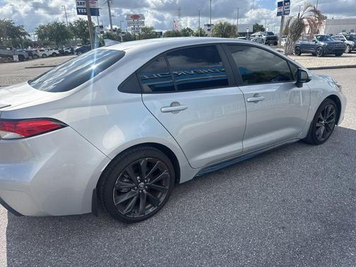 2025 Toyota Corolla SE
