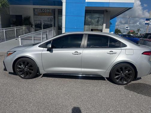 2025 Toyota Corolla SE