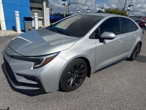 2025 Toyota Corolla SE