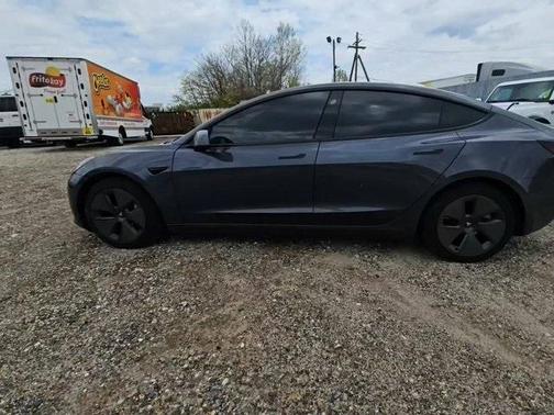 2023 Tesla Model 3 Base