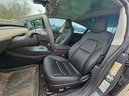 2023 Tesla Model 3 Base