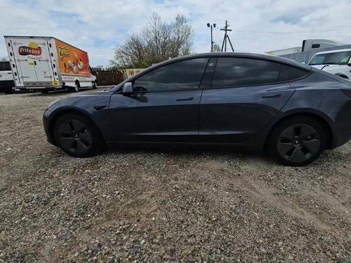 2023 Tesla Model 3 Base