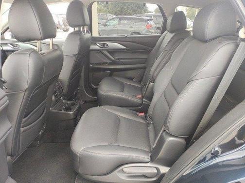 2022 Mazda CX-9 Touring Plus