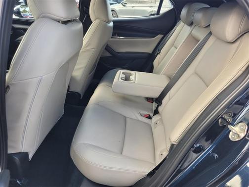 2023 Mazda Mazda3 FWD w/Preferred Package