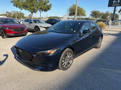 2023 Mazda Mazda3 FWD w/Preferred Package