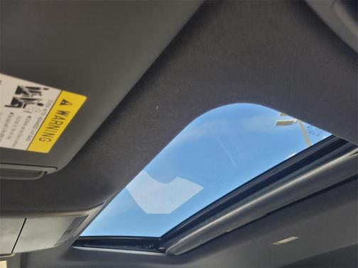 2023 Mazda Mazda3 FWD w/Preferred Package