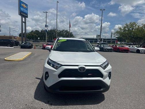 2025 Toyota RAV4 Hybrid XLE Premium