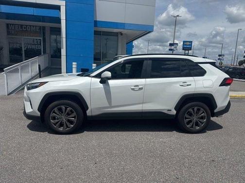 2025 Toyota RAV4 Hybrid XLE Premium