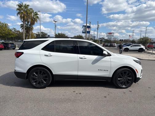 2022 Chevrolet Equinox RS