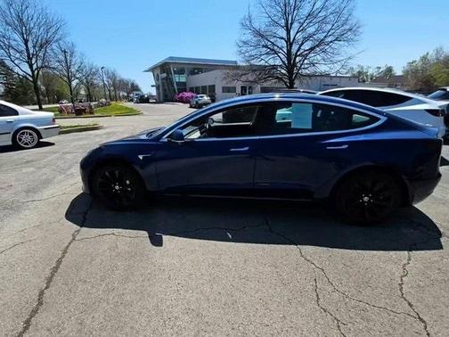 2019 Tesla Model 3 Standard Range Plus