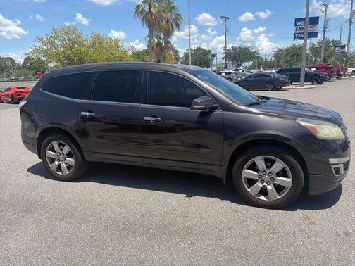 Tungsten Metallic 2016 Chevrolet Traverse 1LT