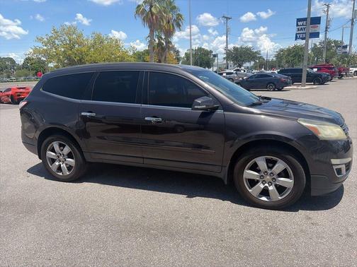 Tungsten Metallic 2016 Chevrolet Traverse 1LT