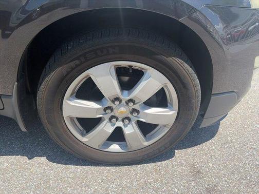 Tungsten Metallic 2016 Chevrolet Traverse 1LT