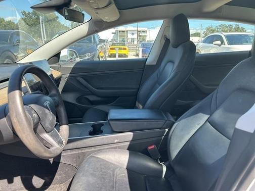 2020 Tesla Model 3 Standard Range