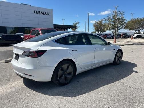2020 Tesla Model 3 Standard Range