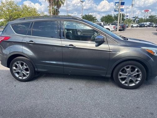 Gray 2016 Ford Escape SE