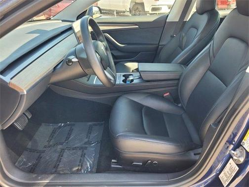 2022 Tesla Model 3 Base