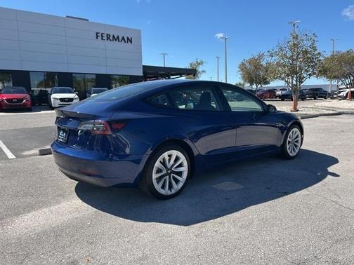 2022 Tesla Model 3 Base