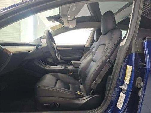 2022 Tesla Model 3 Base