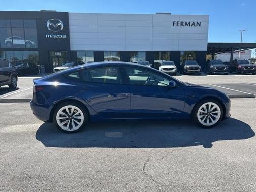 2022 Tesla Model 3 Base