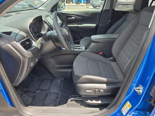 Rip Tide Blue 2024 Chevrolet Equinox LT