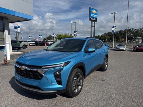 2025 Chevrolet Trax LT
