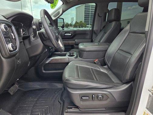 2020 GMC Sierra 3500 Denali