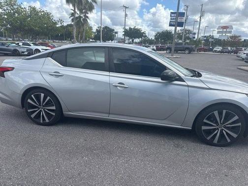 2019 Nissan Altima 2.5 SR