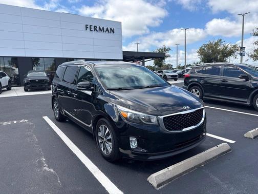 Aurora Black Pearl 2016 Kia Sedona SX