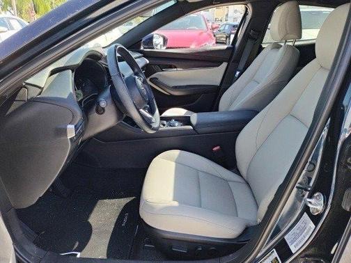 2021 Mazda Mazda3 FWD w/Preferred Package