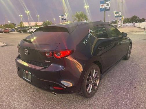 2021 Mazda Mazda3 FWD w/Preferred Package