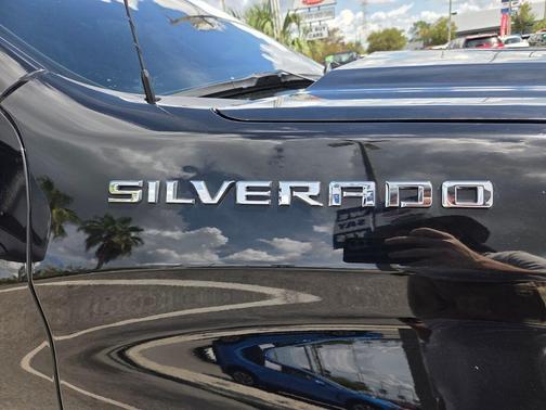 Black 2023 Chevrolet Silverado 1500 Custom